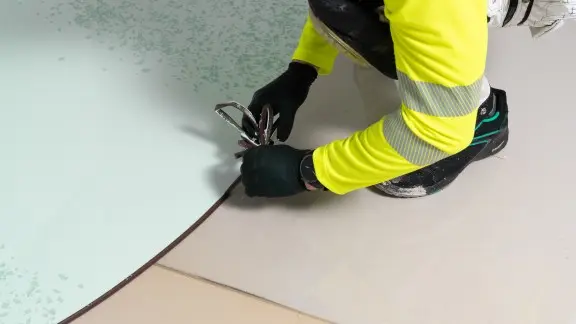 Remove sealer