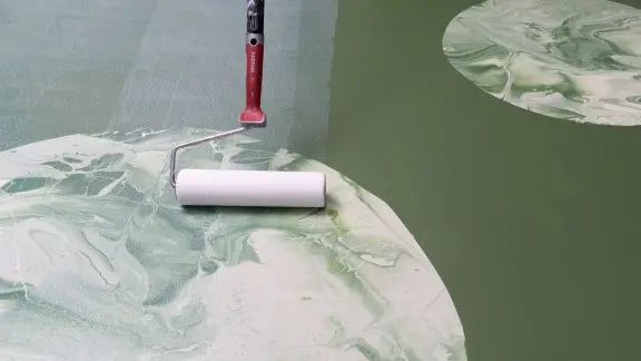 apply finish coat