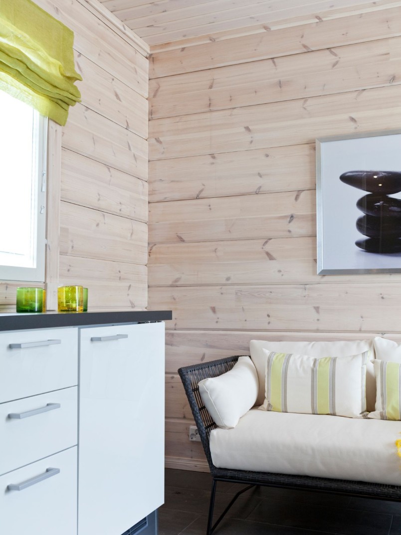 Industrial coating solutions for interior logs