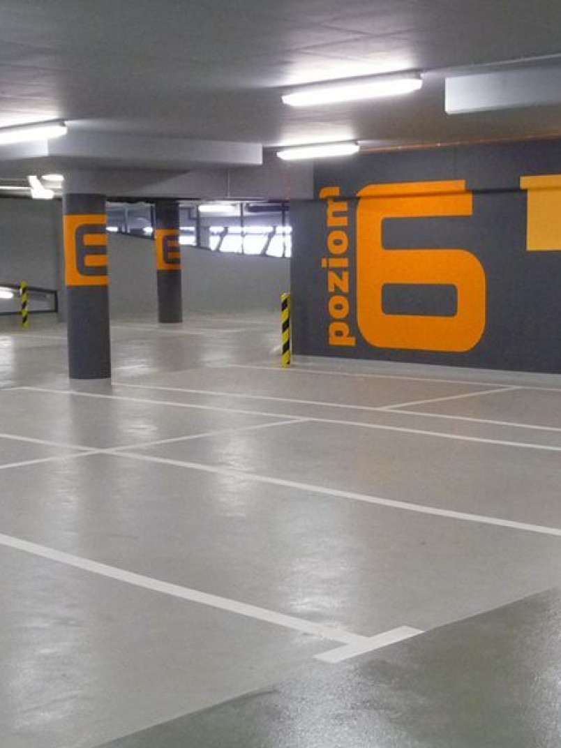 posadzka-na-parkingu-podziemnym