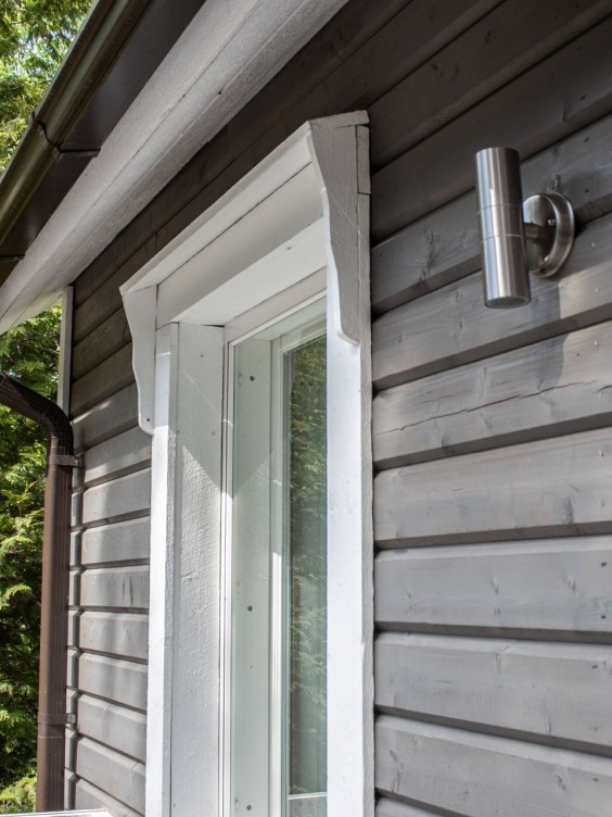 pelēki fasādes toņi