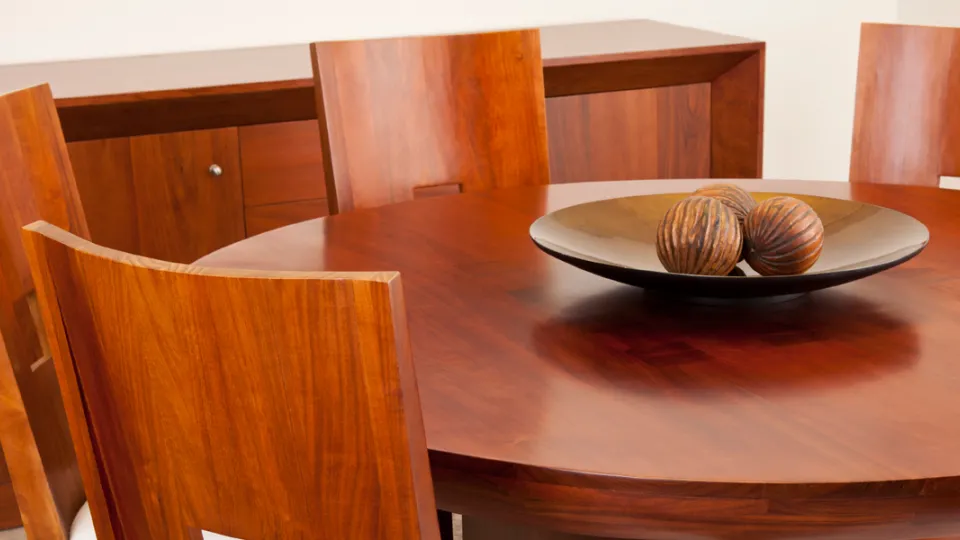 Tikkurila risinājumi mājas un biroja mēbelēm