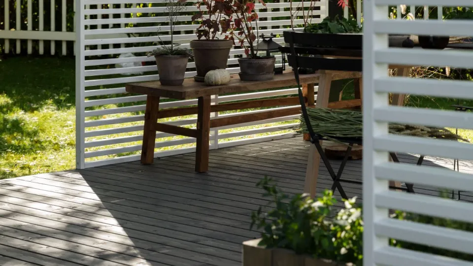 modern dark wooden pergola