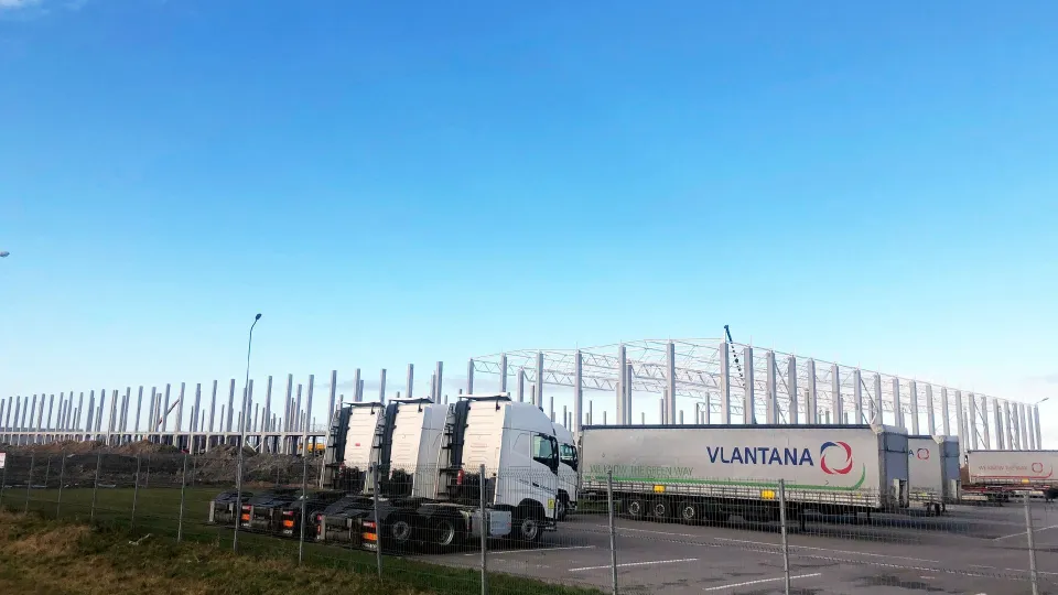 Constructional steelwork of buildings