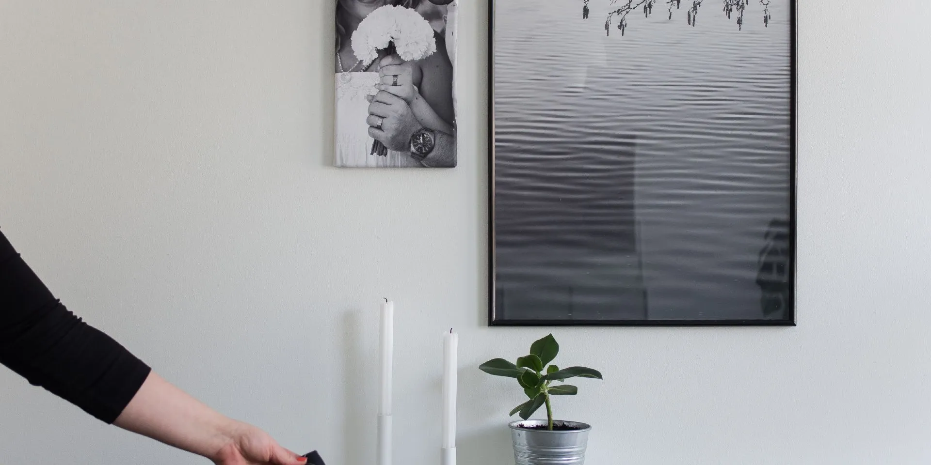 Dzīvojamās istabas siena