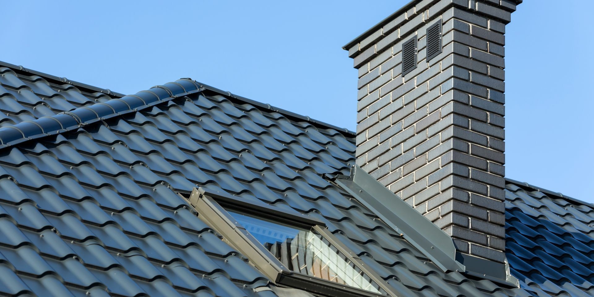 Kādas ir jumta seguma atjaunošanas priekšrocības?