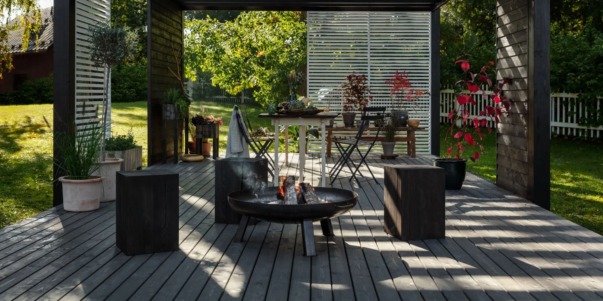 dark colour terrace and pergola