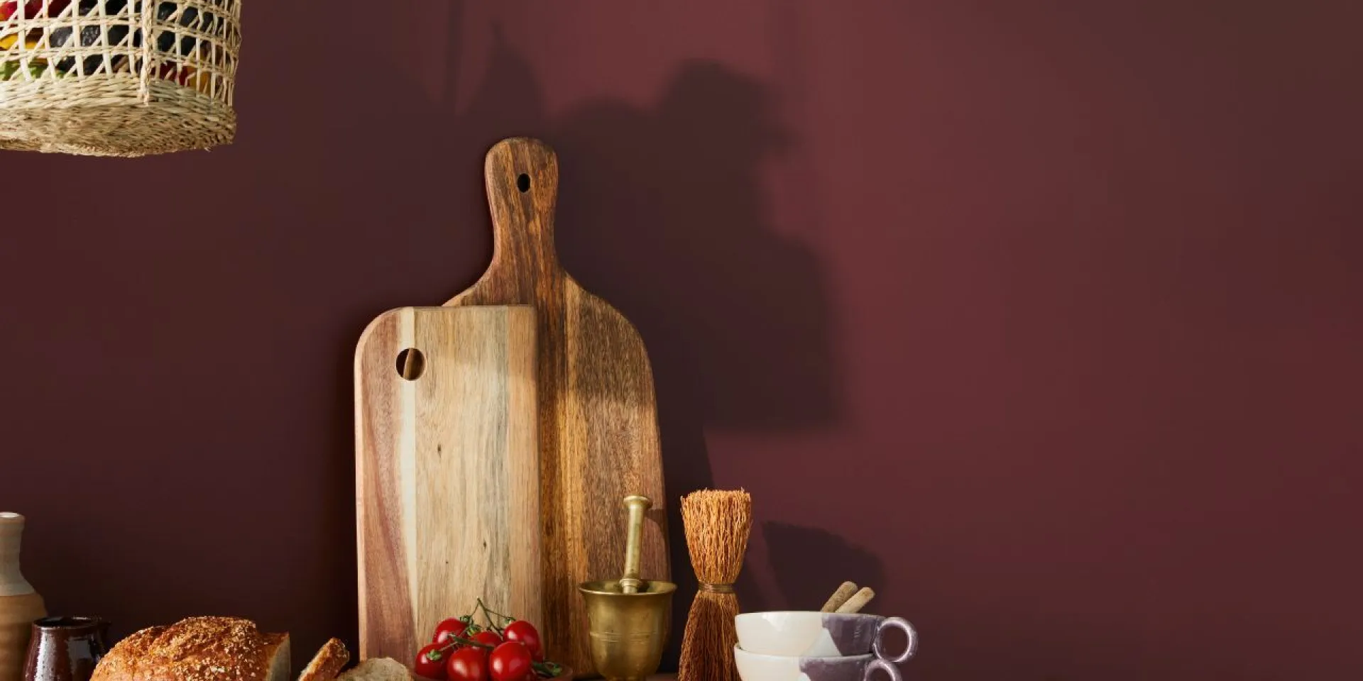 wall paint in red colour