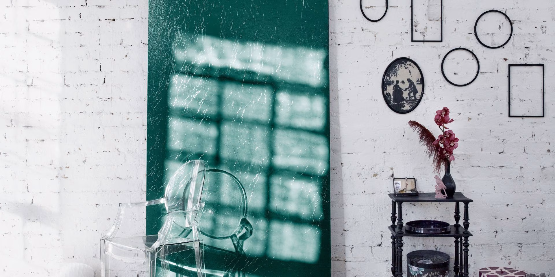 Fjord coloured wall
