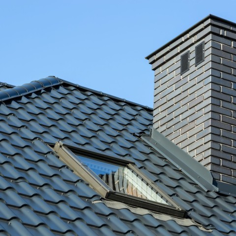 Kādas ir jumta seguma atjaunošanas priekšrocības?