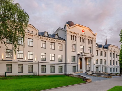 Sarkanā Krusta slimnīcas vērienīgajā rekonstrukcijā izmantota Tikkurila iekšdarbu krāsa 