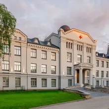 Sarkanā Krusta slimnīcas vērienīgajā rekonstrukcijā izmantota Tikkurila iekšdarbu krāsa 