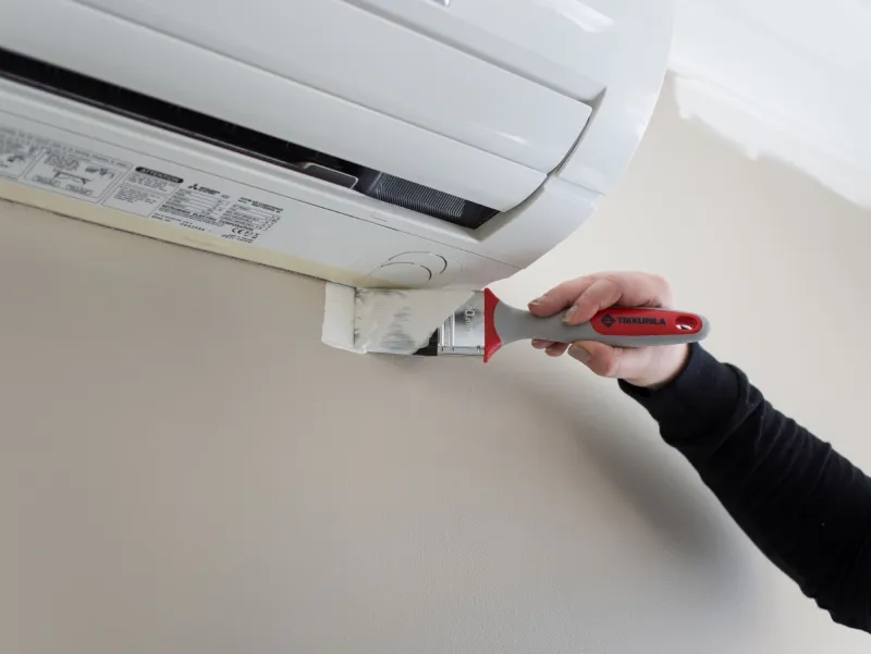 Idejas realizēšana: sienas krāsošana ar otu